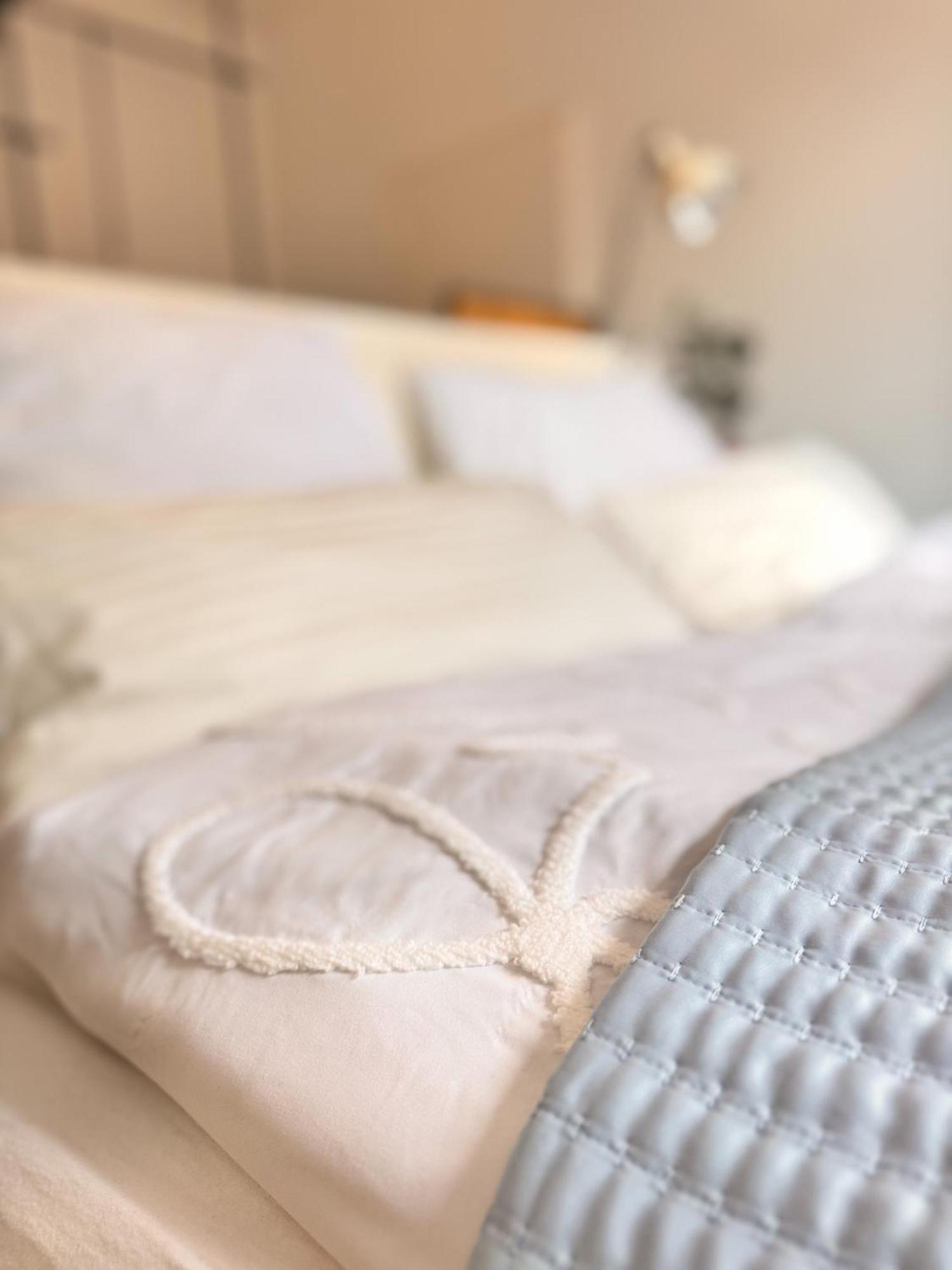 01 Bedroom In Mitte-Up To 5 People-Private Free Parking Berlin Exteriör bild
